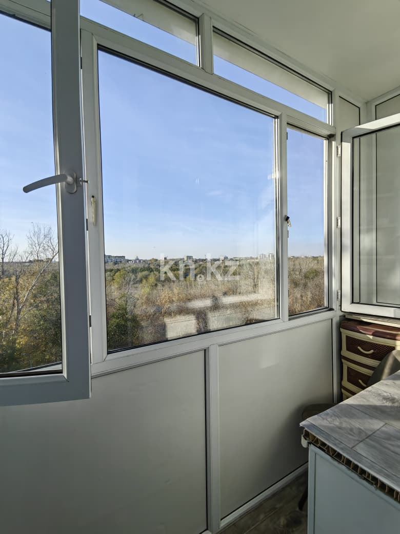 Продажа 3-комнатной квартиры, 71 м², ул. Ержанова, дом  47/2 - Продажа квартир в Караганде фото 6 из 26