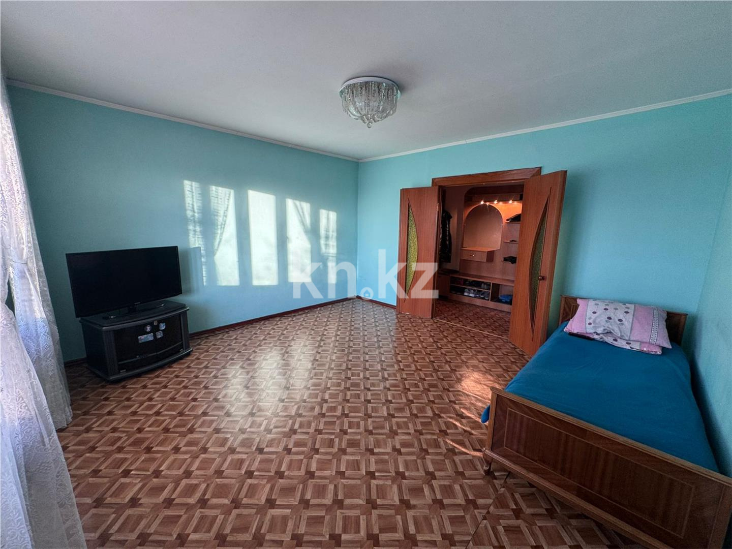 Продажа 4-комнатной квартиры, 92 м², мкр. Степной-1 в Караганде