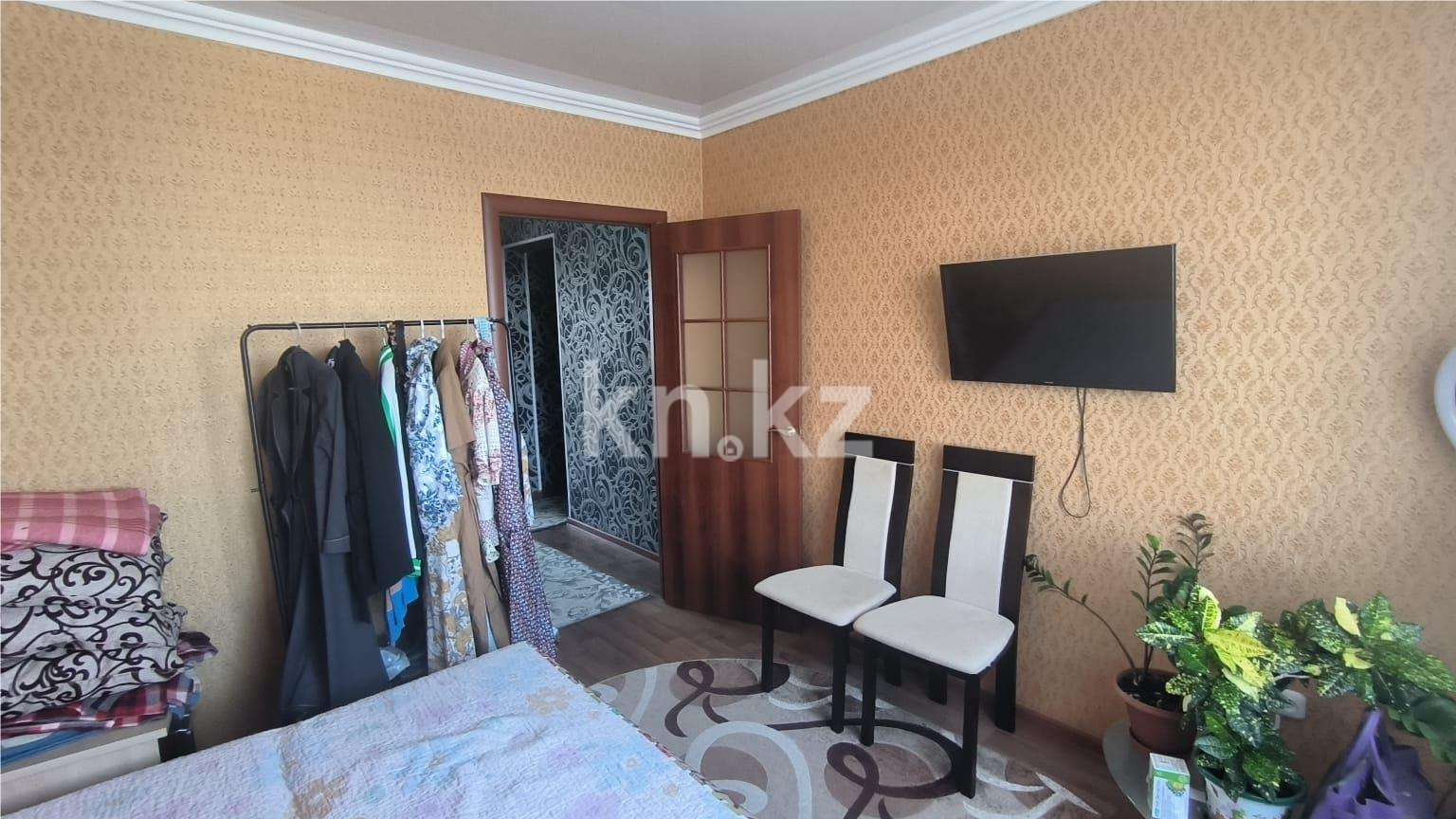 Продажа 4-комнатной квартиры, 78 м², ул. Дюсембекова - Продажа  четырехкомнатных квартир в Караганде фото 5 из 22