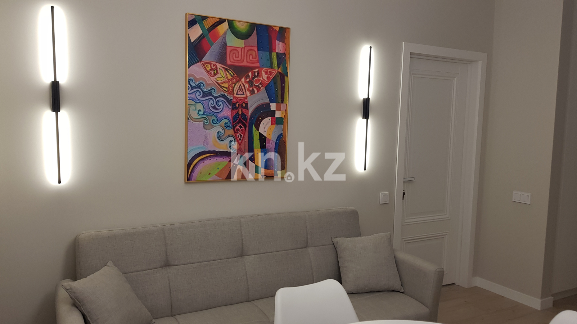 Продажа 2-комнатной квартиры, 46.35 м², ул. Райымбек батыра, дом  210/7 - ул. Ауэзова - Продажа квартир в Алматы фото 1 из 15