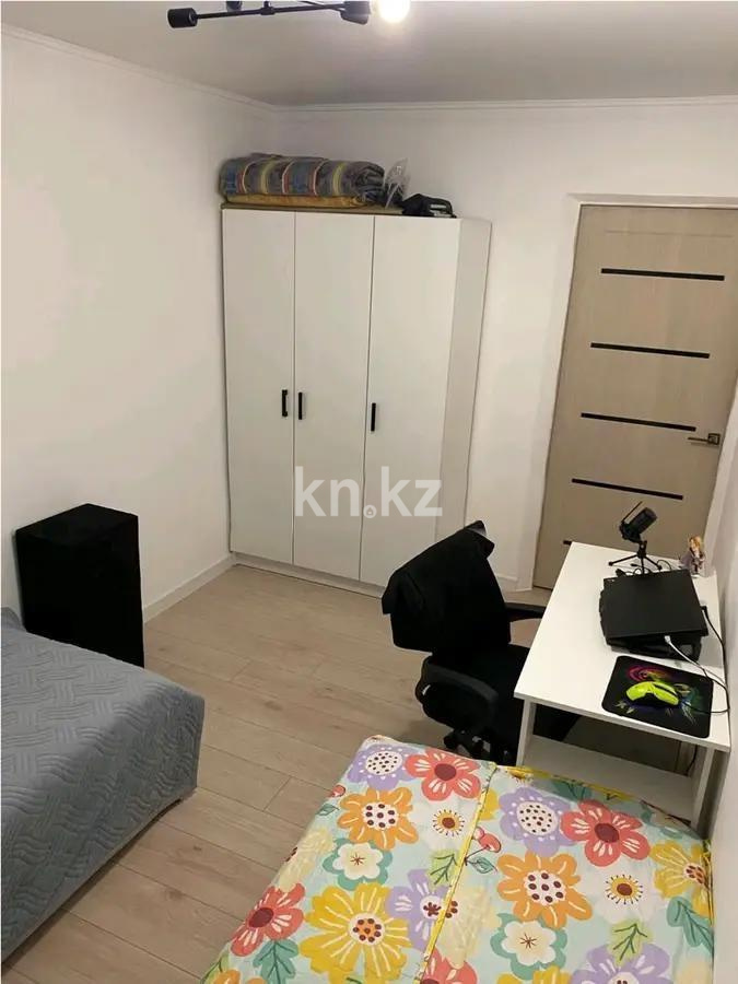 Продажа 4-комнатной квартиры, 64 м², ул. Орлова, дом  107 в Караганде - фото 4