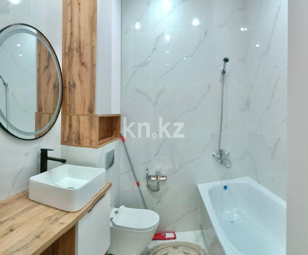 Продажа 2-комнатной квартиры, 50 м², ул. Университетская - Продажа квартир в Караганде фото 10 из 13