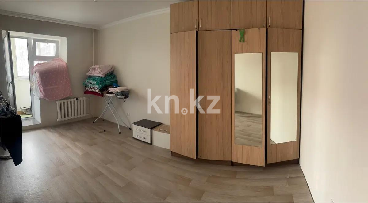 Продажа 3-комнатной квартиры, 76 м², ул. Азербаева, дом  4/1 в Астане - фото 3