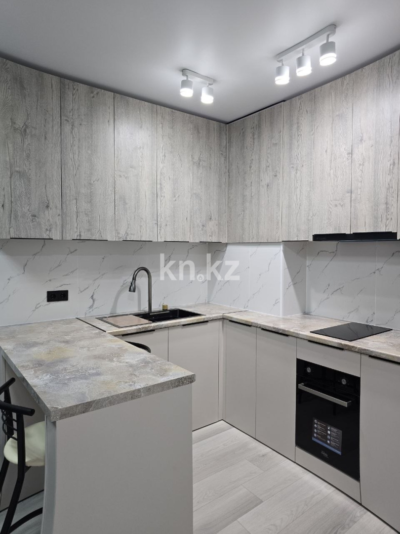 Продажа 1-комнатной квартиры, 30.6 м² - Продажа однокомнатных квартир в Алматы фото 1 из 38