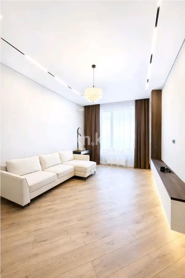 Продажа 1-комнатной квартиры, 50 м² в Астане