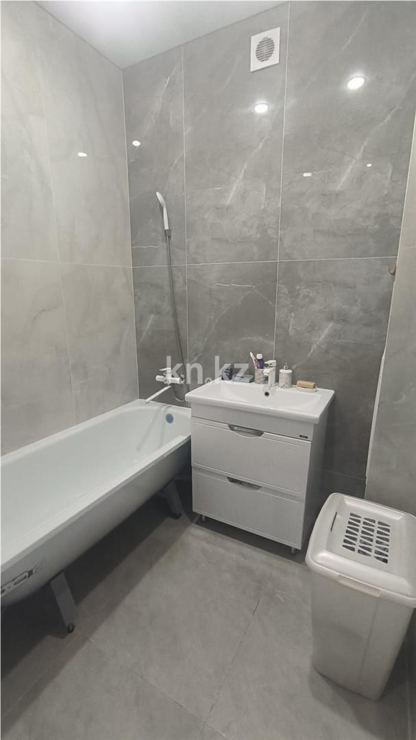 Продажа 3-комнатной квартиры, 82 м², ул. Муканова - Продажа  трехкомнатных квартир в новостройках Караганды фото 9 из 15