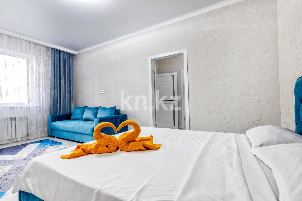 Аренда 1-комнатной квартиры посуточно, 50 м², пр. Кабанбай батыра, дом  29/2 - ул. Сыганак - Аренда квартир посуточно в Астане с фото фото 10 из 10