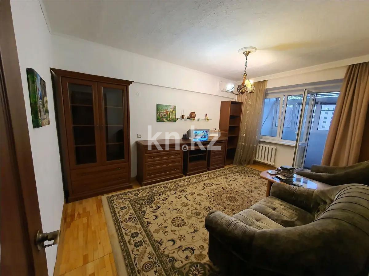 Продажа 3-комнатной квартиры, 69 м², ул. Кунаева, дом  49 - Продажа  трехкомнатных квартир в Алматы с фото фото 1 из 4