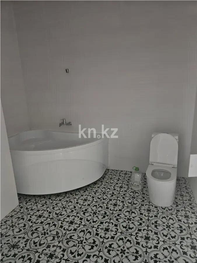 Продажа 3-комнатной квартиры, 103 м² в Астане - фото 4
