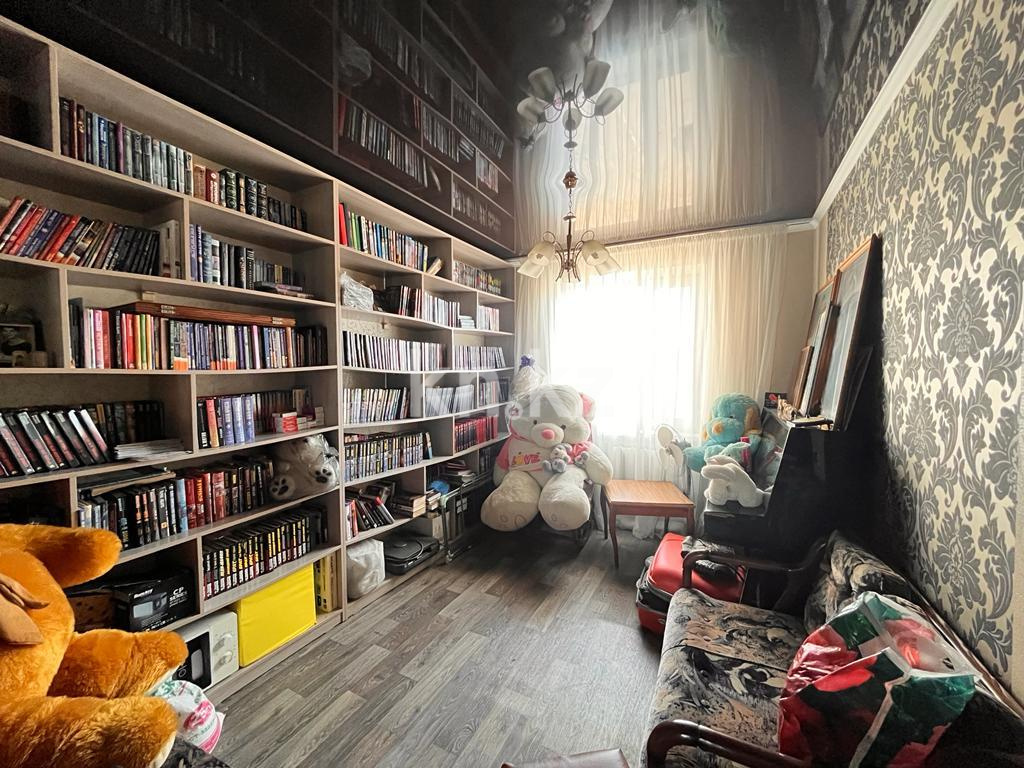 Продажа 4-комнатной квартиры, 80 м², мкр-н Степной-1 - Продажа  четырехкомнатных квартир в Караганде фото 7 из 11