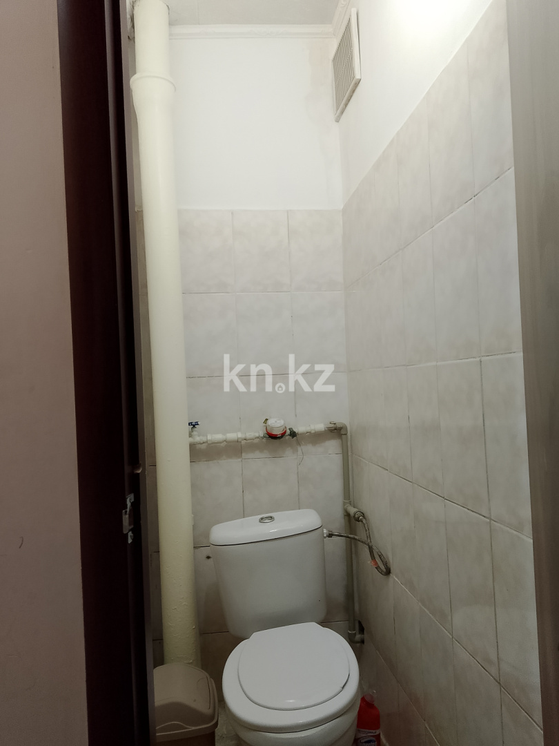 Продажа 2-комнатной квартиры, 42 м², Аскарова, дом  227 - Продажа и аренда недвижимости в Таразе фото 13 из 21