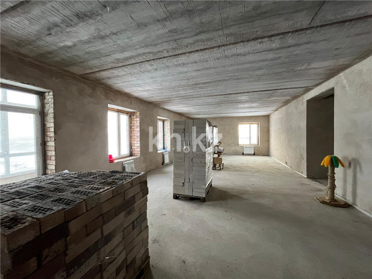 Продажа 3-комнатной квартиры, 94 м², ул. Университетская в Караганде - фото 7