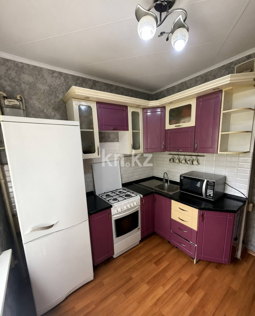 Аренда 1-комнатной квартиры, 37 м² в Астане