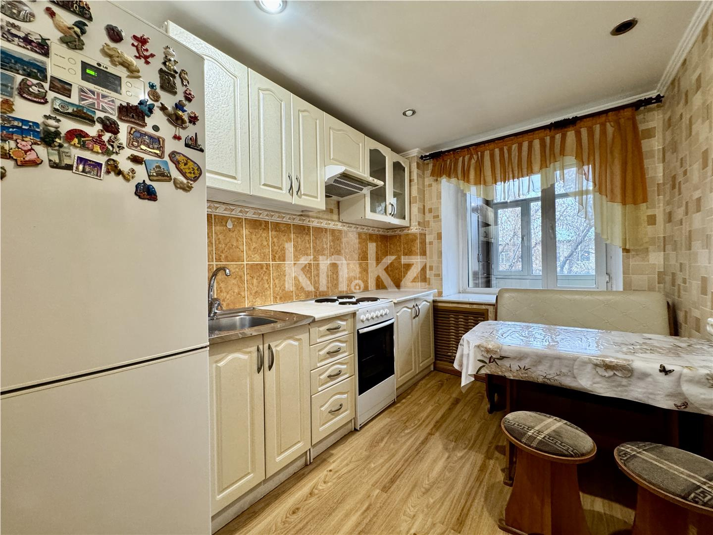 Продажа 3-комнатной квартиры, 63 м², ул. Аманжолова, дом  7 - Продажа квартир в Караганде фото 16 из 30