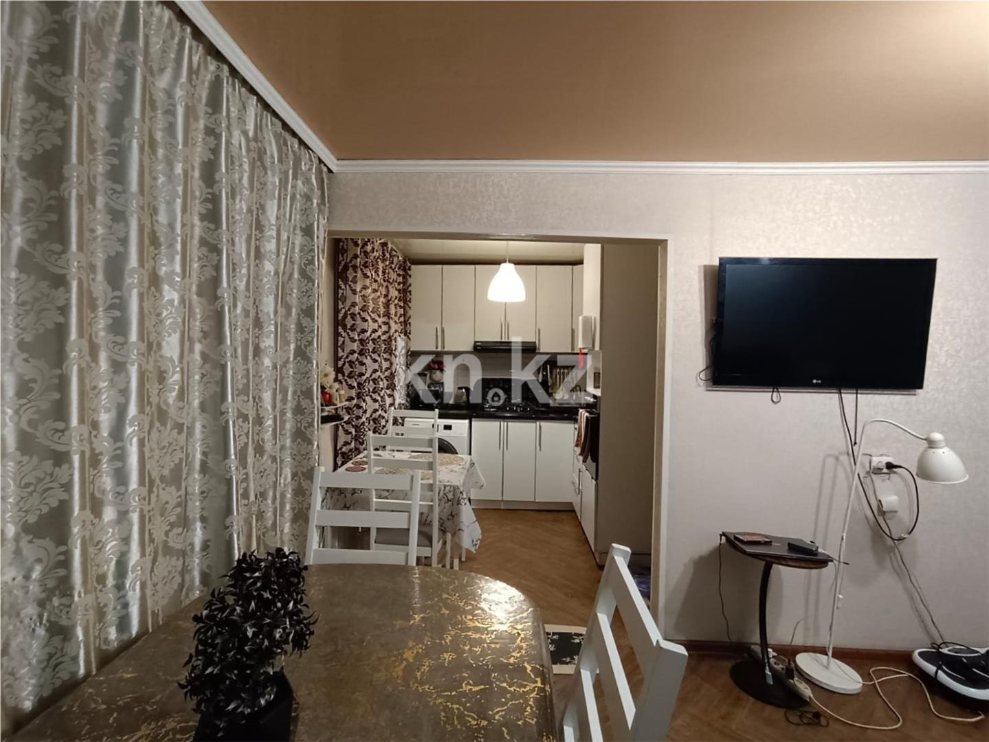 Продажа 2-комнатной квартиры, 42 м² - Недвижимость в Казахстане - страница 7 фото 4 из 11