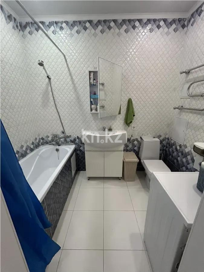 Продажа 2-комнатной квартиры, 57 м², ул. Орынбор, дом  12 в Астане - фото 4