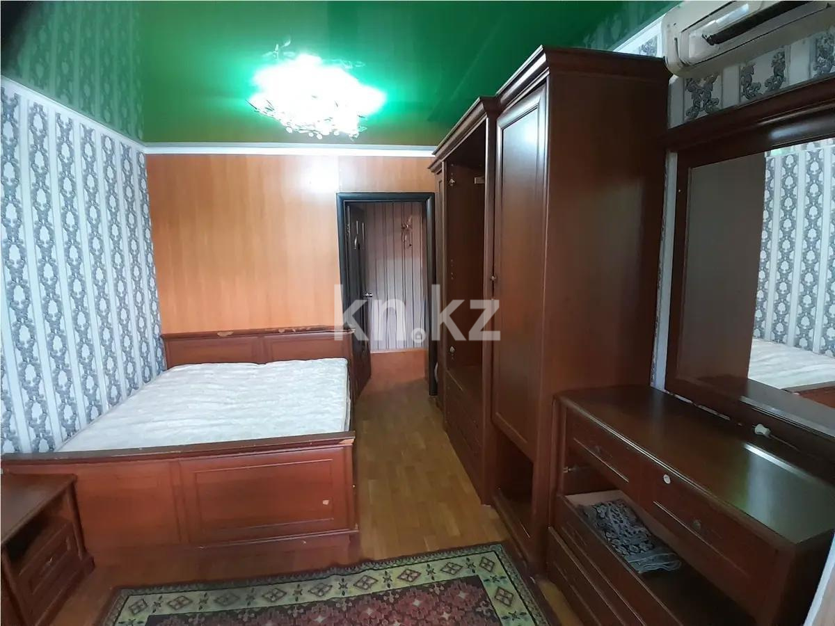 Продажа 3-комнатной квартиры, 58 м², 10 мкр., дом  8А в Алматы - фото 2