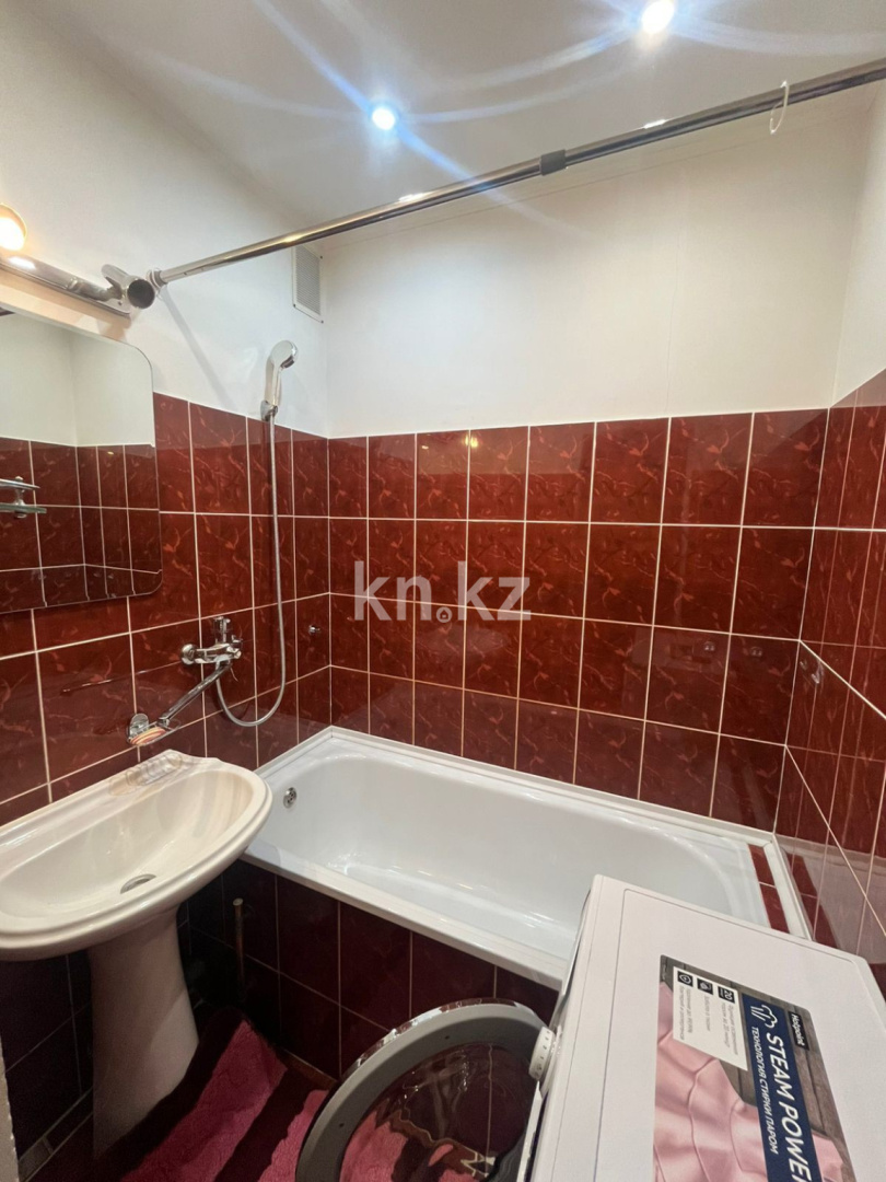 Продажа 2-комнатной квартиры, 51.1 м² в Уральске - фото 8