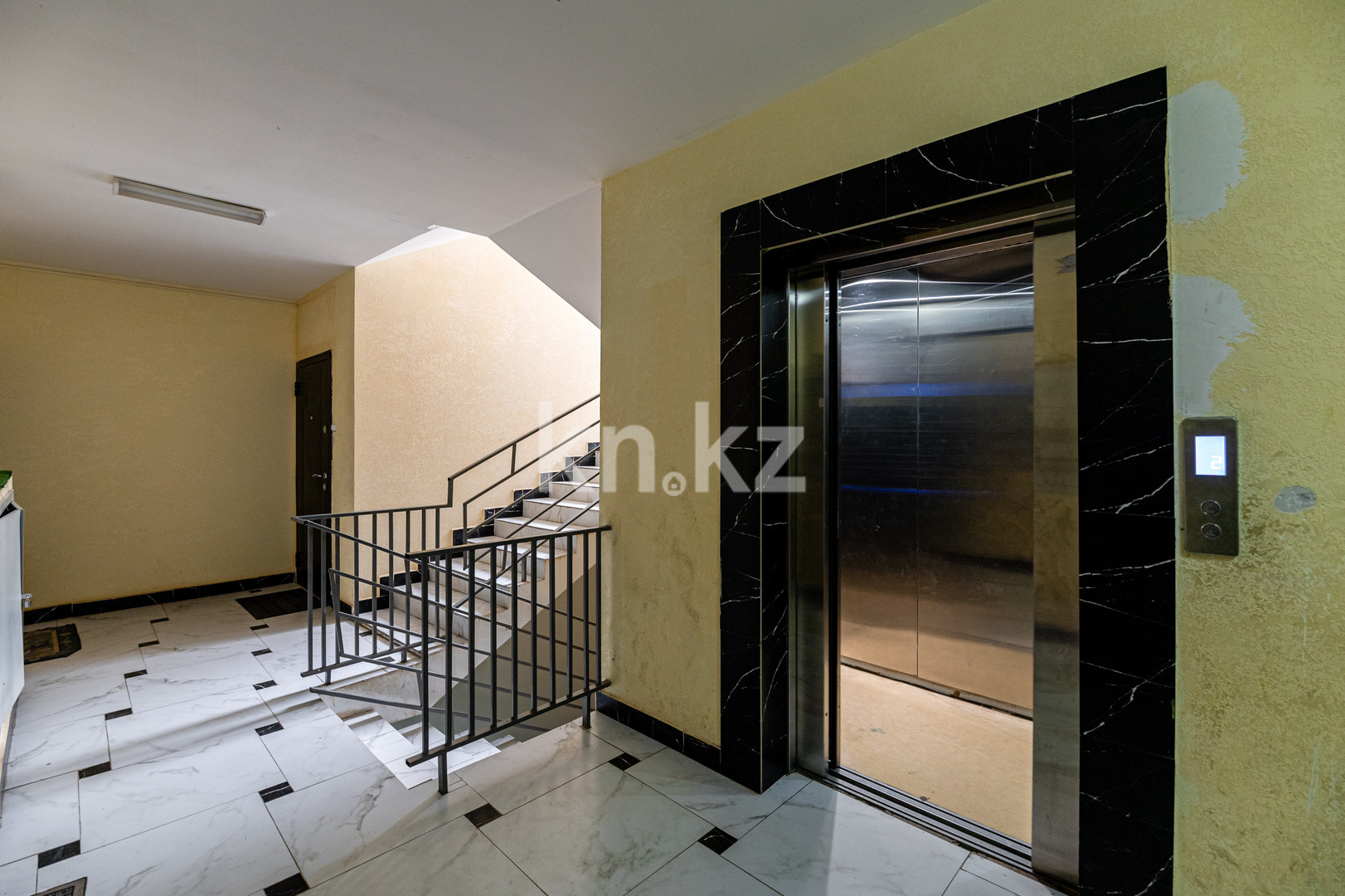 Продажа 1-комнатной квартиры, 35.9 м², ул. А-91, дом  14 в Астане - фото 10