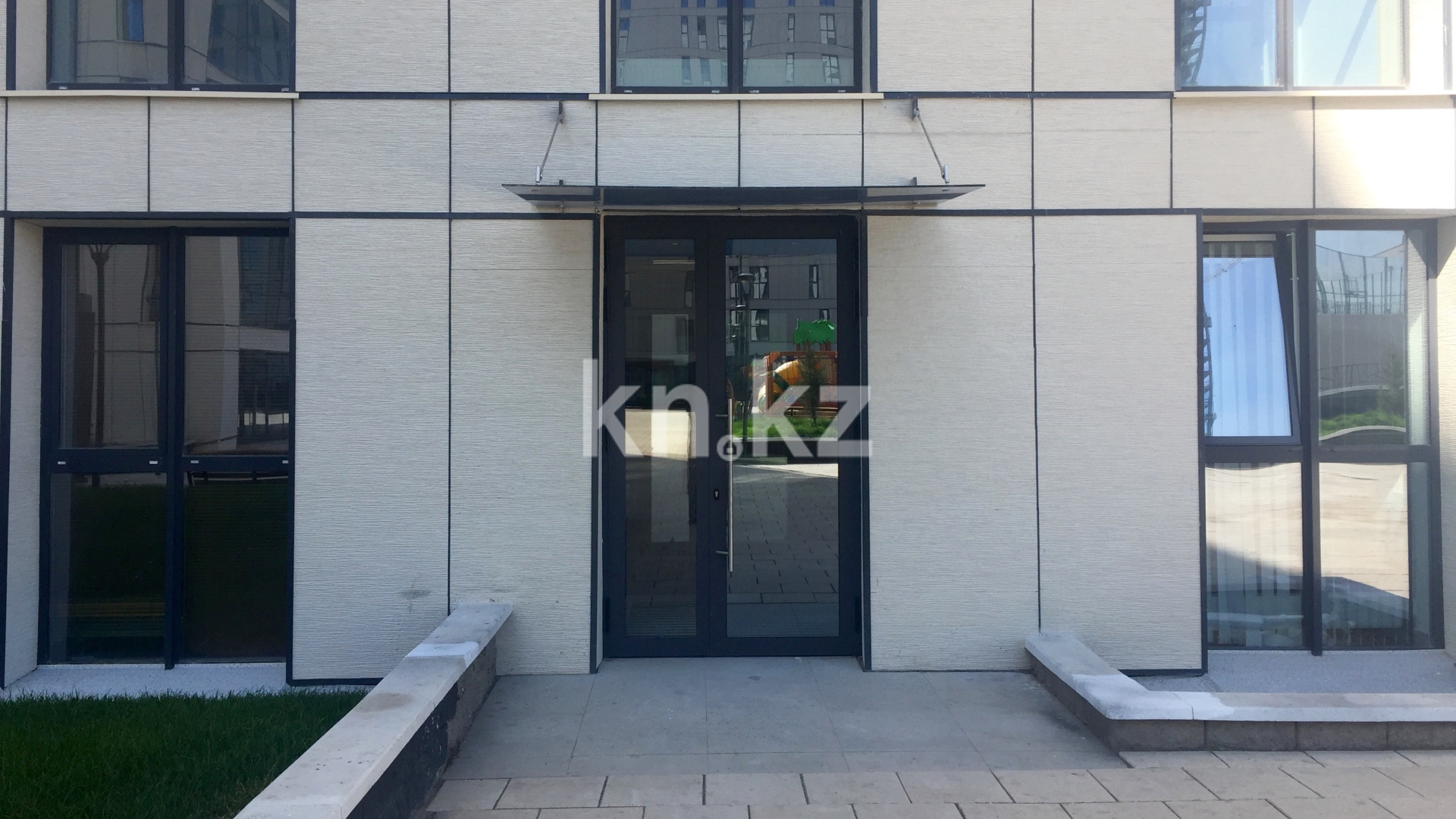 Продажа 2-комнатной квартиры, 78 м², ул. Сыганак, дом  17Б в Астане - фото 9