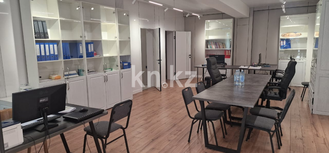 Продажа , 66.4 м², ул. Байзакова, дом  263 - Продажа офисных и торговых помещений в Алматы с фото фото 22 из 24