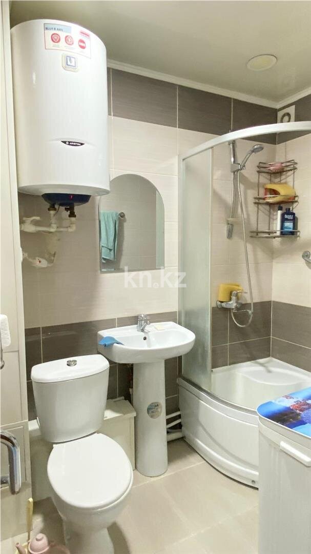 Продажа 2-комнатной квартиры, 52 м² в Караганде - фото 6