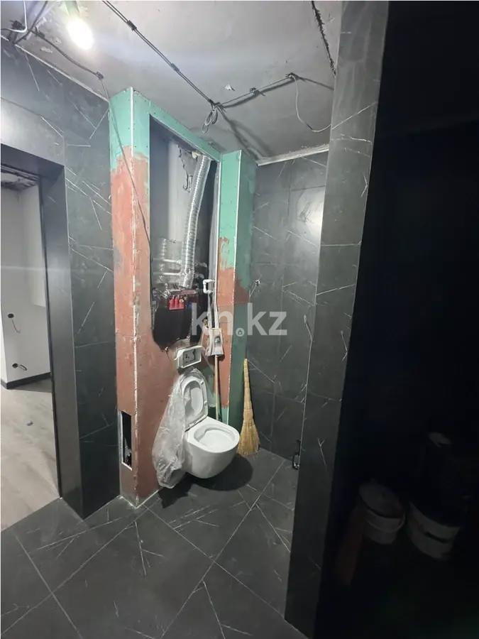 Продажа 2-комнатной квартиры, 61.1 м², ул. Утепова, дом  31 в Алматы - фото 3