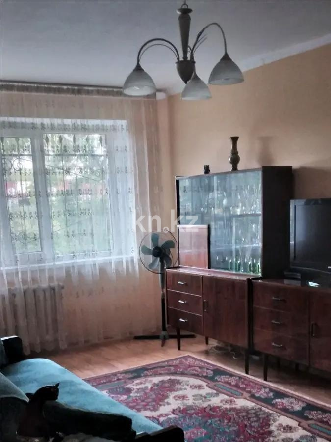 Продажа 3-комнатной квартиры, 63 м² - Продажа трехкомнатных квартир от собственников в Караганде - страница 2 фото 1 из 6