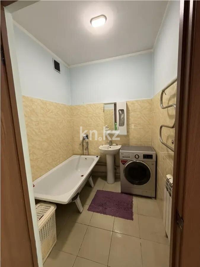 Продажа 2-комнатной квартиры, 62.7 м² в Алматы - фото 4