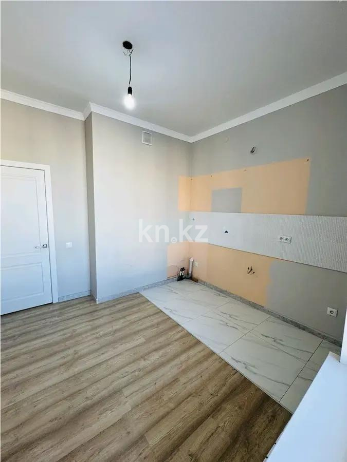 Продажа 2-комнатной квартиры, 57 м², ул. Байтурсынова, дом  14 в Астане - фото 2