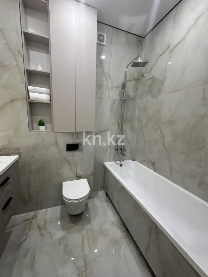 Продажа 1-комнатной квартиры, 40 м², ул. Е-15, дом  16 в Астане - фото 4