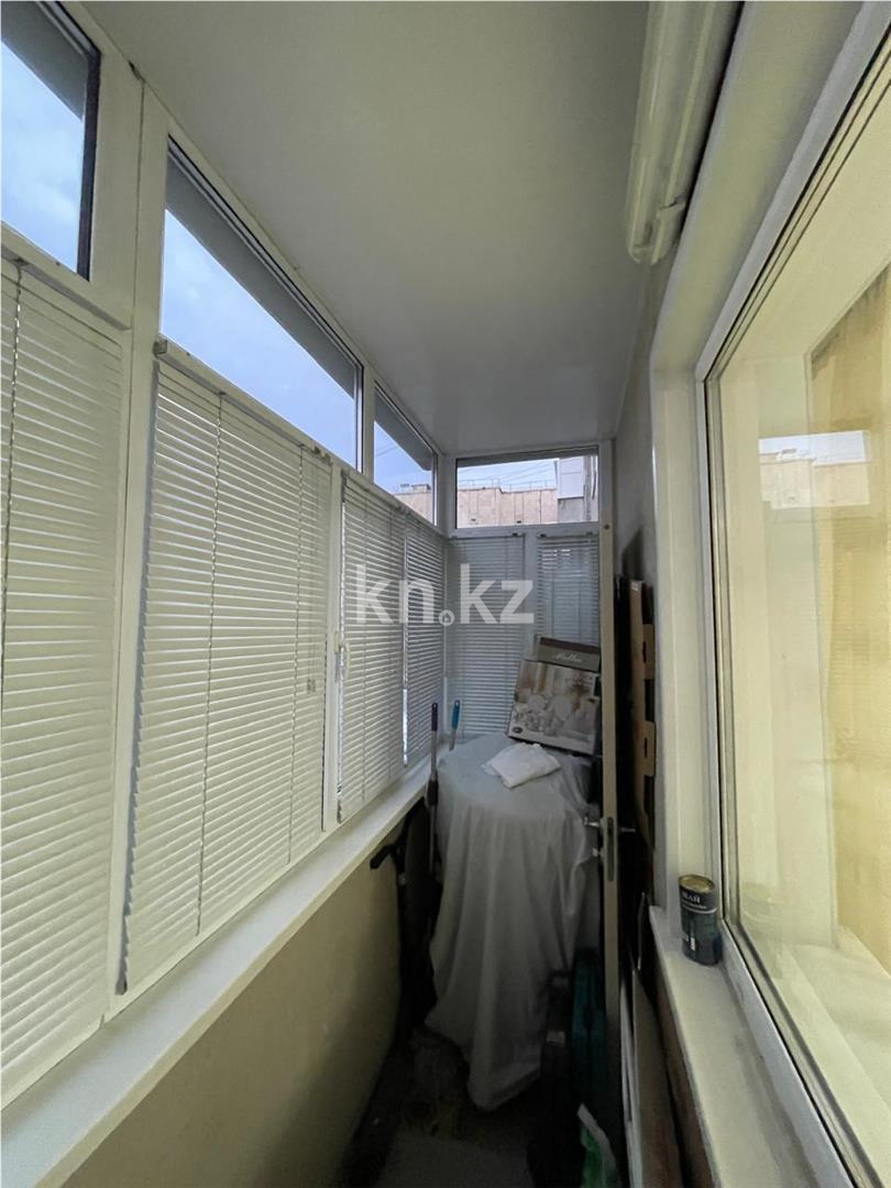 Продажа 4-комнатной квартиры, 85 м², ул. Таттимбета в Караганде - фото 24