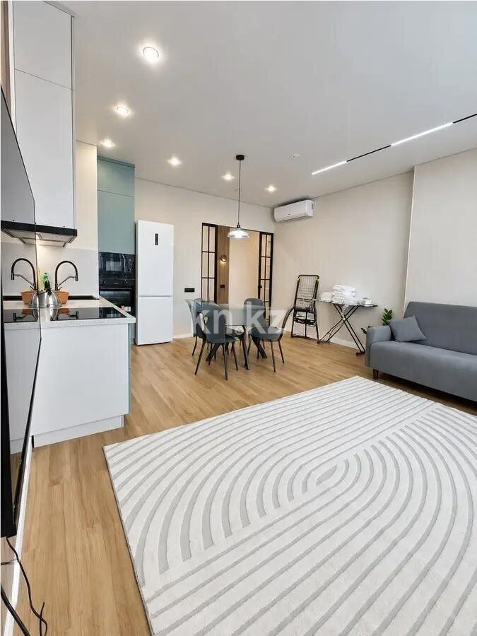 Продажа 2-комнатной квартиры, 83 м² в Алматы - фото 4