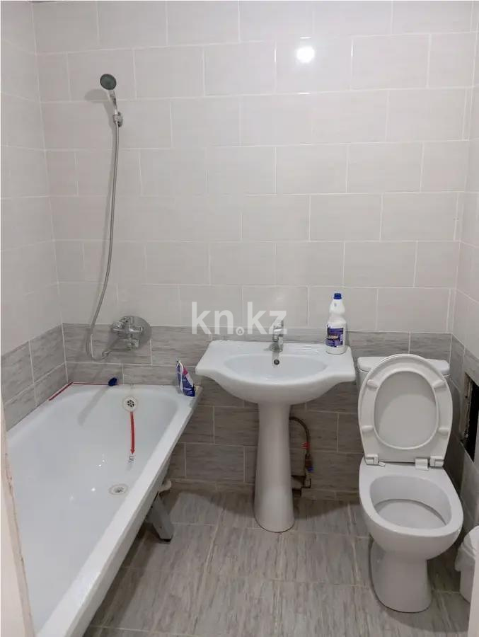 Продажа 1-комнатной квартиры, 45 м², ул. Айнакол, дом  62 в Астане - фото 4