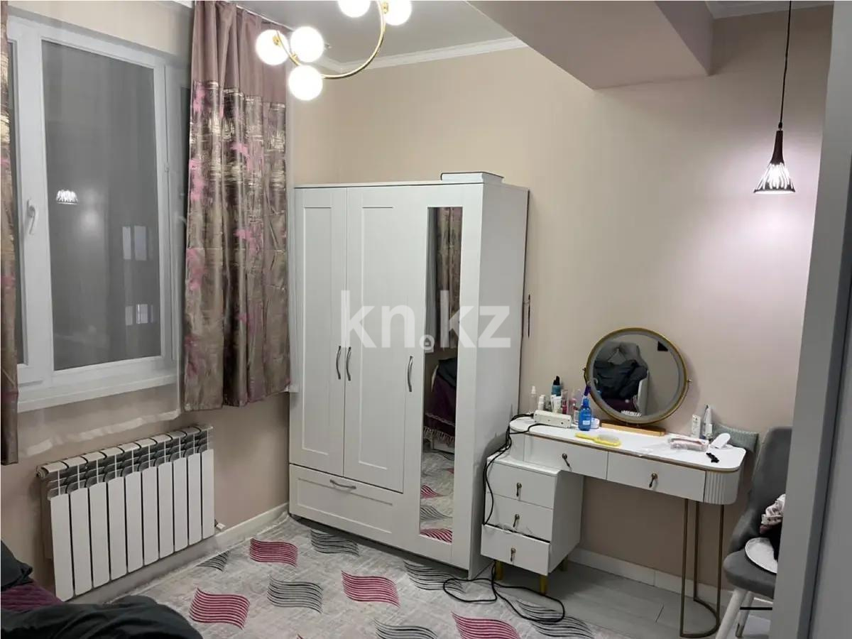 Продажа 3-комнатной квартиры, 52 м², ул. Халиуллина, дом  172 в Алматы - фото 3