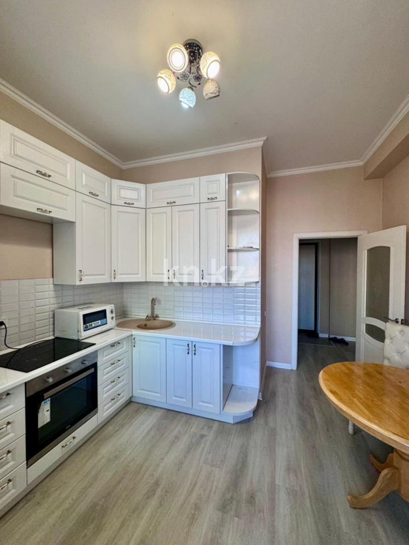 Продажа 1-комнатной квартиры, 43 м², пр. Гагарина - Продажа квартир в Алматы фото 3 из 21