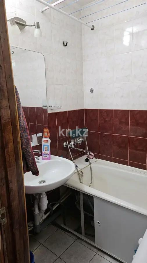 Продажа 3-комнатной квартиры, 64 м², пр. Назарбаева, дом  53/2 - Продажа квартир в Караганде фото 6 из 8