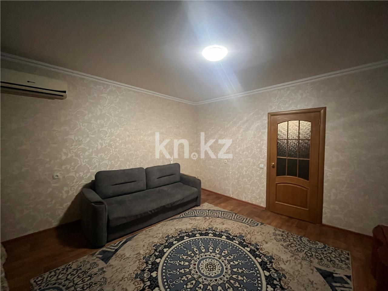 Продажа 2-комнатной квартиры, 53 м², мкр-н Голубые Пруды, дом  5/2 - Продажа квартир в Караганде фото 2 из 13