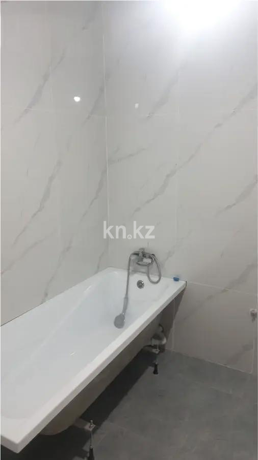 Продажа 2-комнатной квартиры, 80 м², ул. Нажимеденова, дом  34/1 в Астане - фото 3