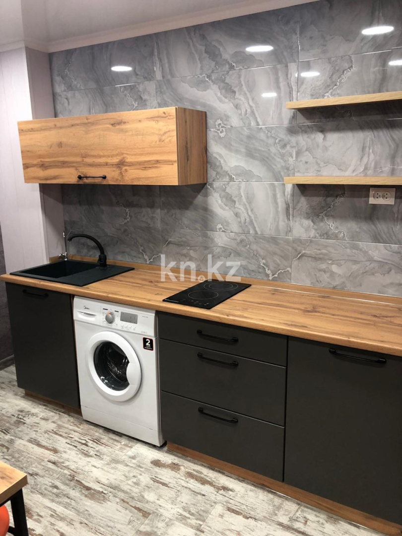 Аренда 3-комнатной квартиры посуточно, 78 м², ул. Набережная Славского, дом  48 - Аренда квартир посуточно в Усть-Каменогорске фото 19 из 24