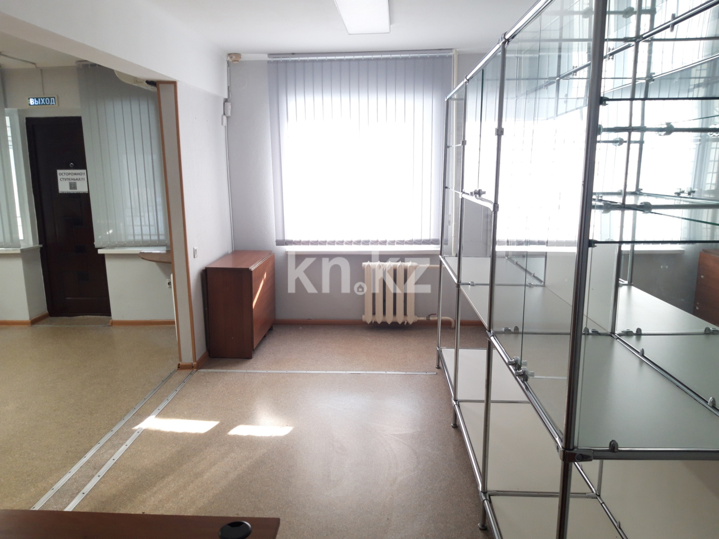 Продажа , 60 м², пр. Женис, дом  49/1 - ул. Маскеу - Продажа офисных и торговых помещений в Астане с фото фото 4 из 17