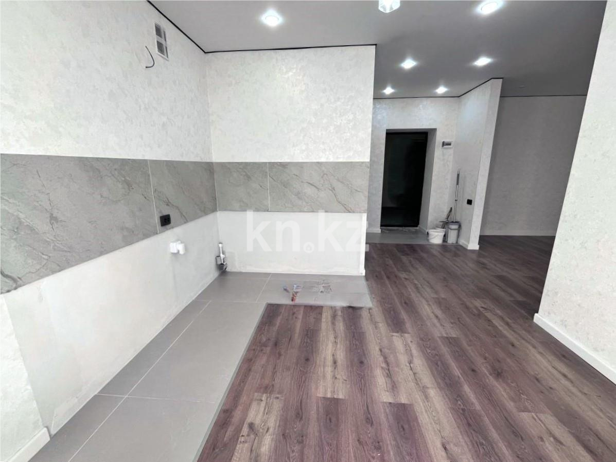 Продажа 2-комнатной квартиры, 40 м², ул. Муканова - Продажа  двухкомнатных квартир в новостройках Караганды фото 4 из 21