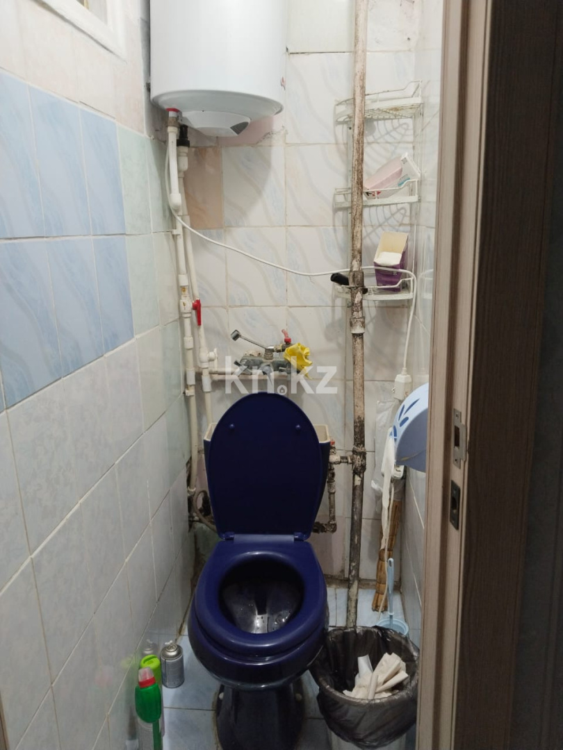 Продажа 3-комнатной квартиры, 60 м², 13 мкр-н, дом  21 - Продажа квартир в Караганде фото 2 из 8