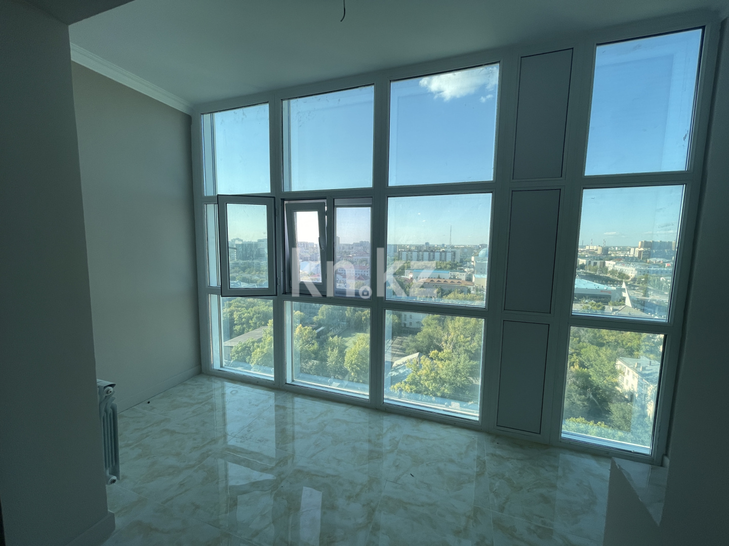 Продажа 4-комнатной квартиры, 142 м², ул. Желтоксан, дом  2/1 в Астане - фото 22