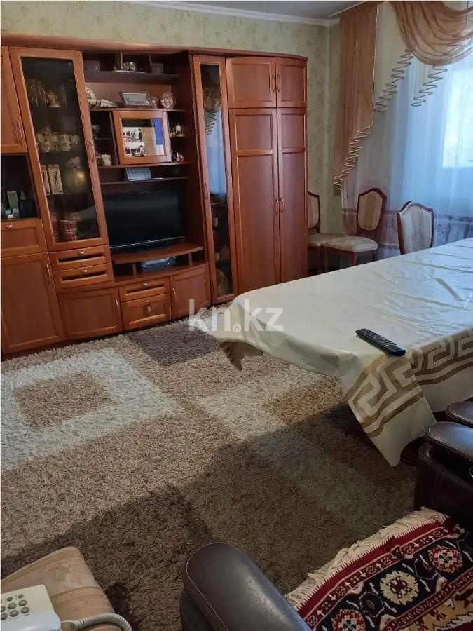 Продажа 2-комнатной квартиры, 55 м², пр. Строителей, дом  5 - Продажа  двухкомнатных квартир в Караганде без посредников с фото фото 1 из 4