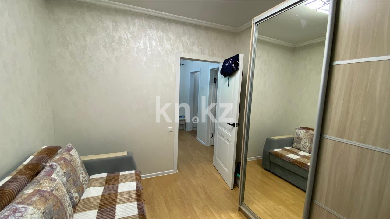 Продажа 3-комнатной квартиры, 64 м², мкр-н Голубые Пруды в Караганде - фото 8