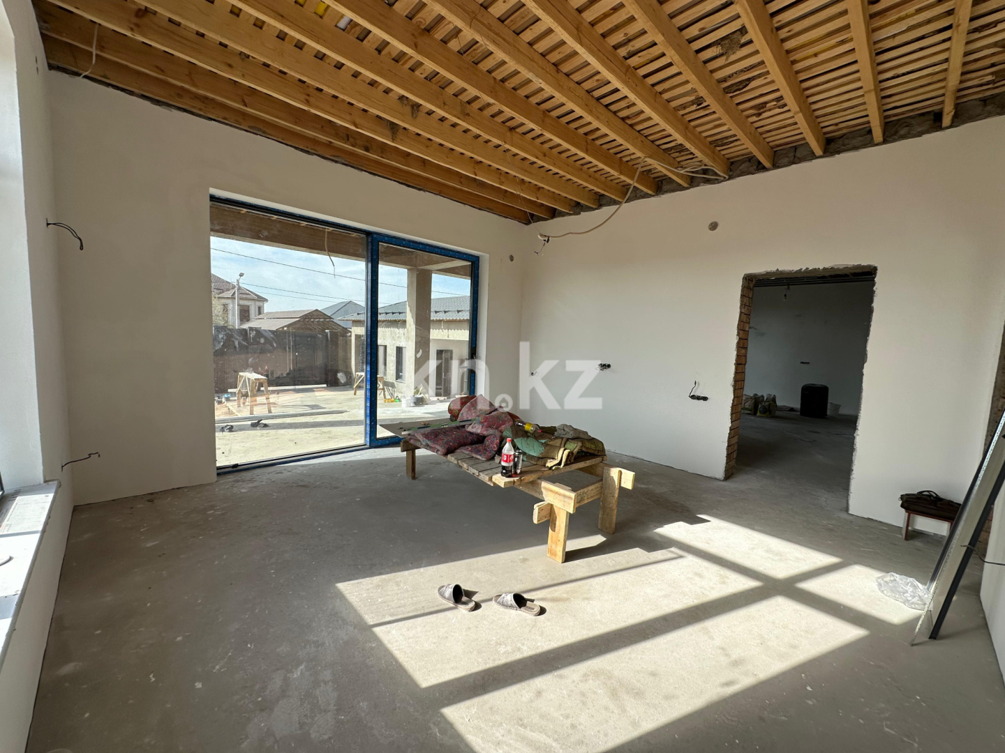 Продажа 8-комнатного дома, 400 м², микрорайон "Ынтымак-2", дом  1111 - Продажа квартир в Шымкенте фото 6 из 40