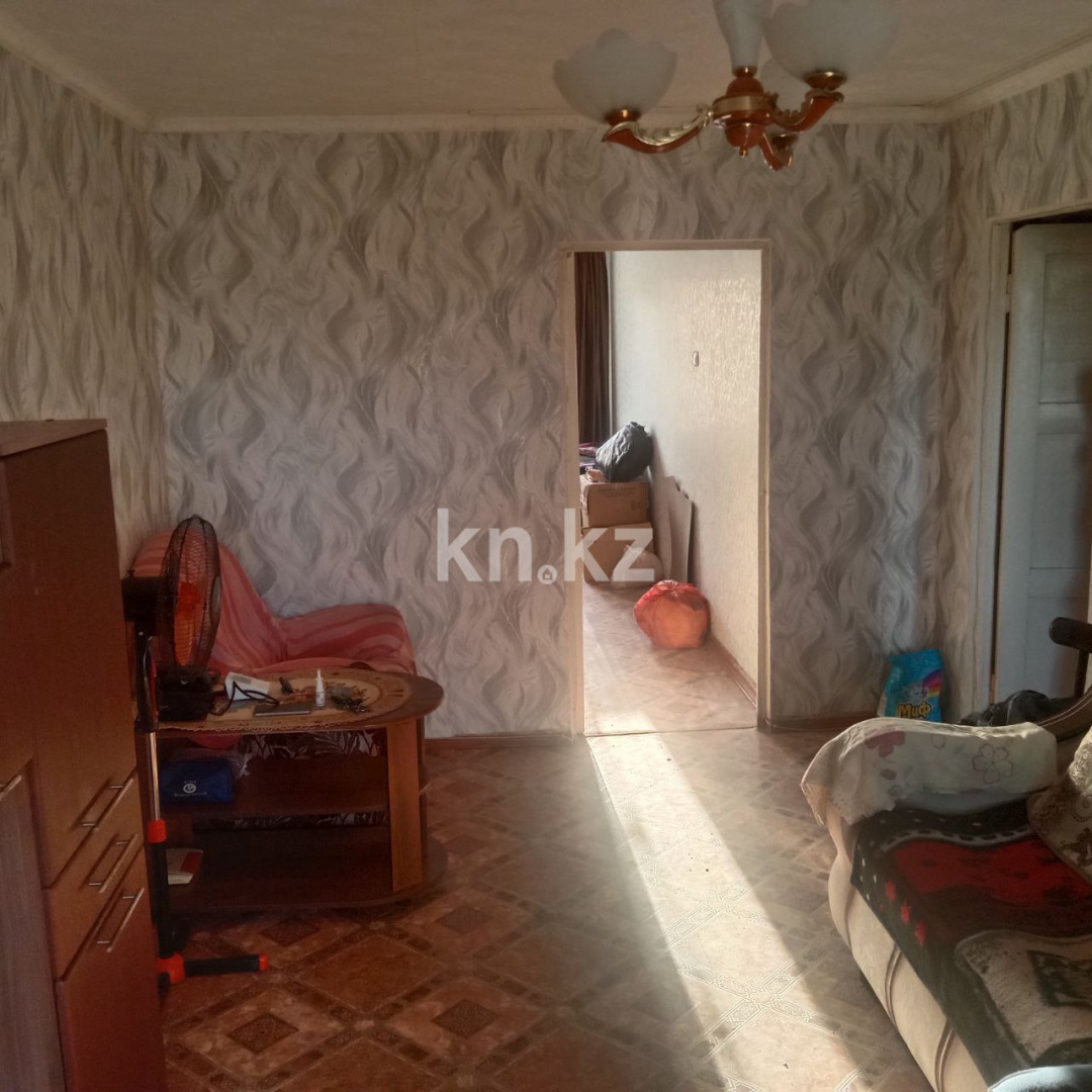 Продажа 2-комнатной квартиры, 43 м², мкр-н 13, дом  14 в Караганде - фото 6