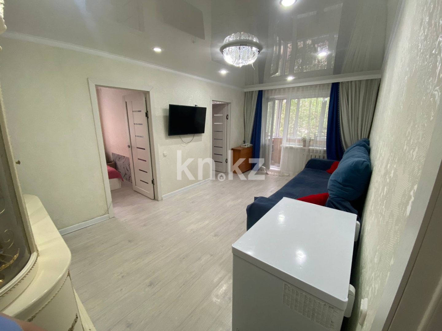 Продажа 3-комнатной квартиры, 47.4 м², ул. Муканова, дом  4 - Продажа квартир в Караганде фото 1 из 9