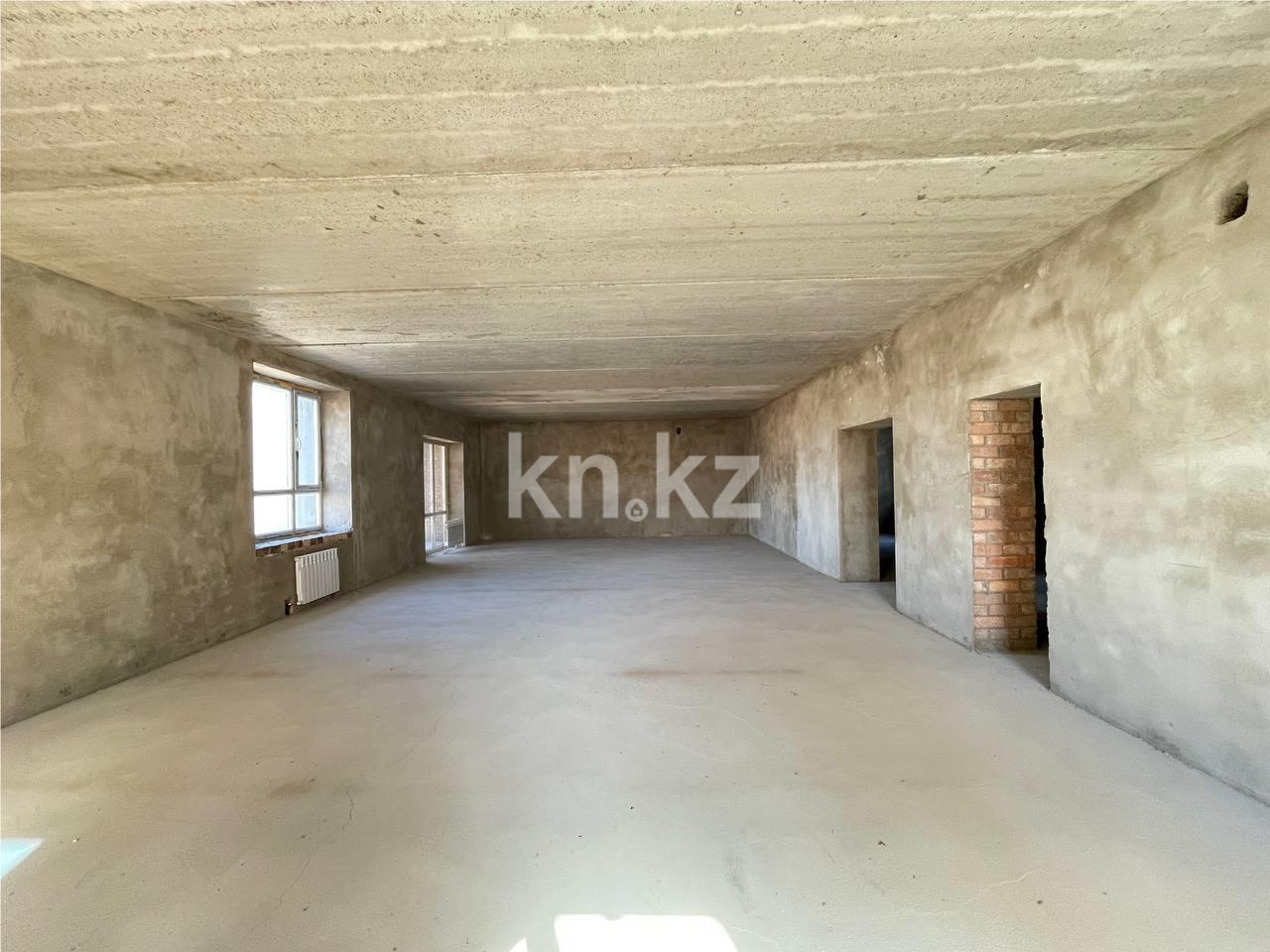 Продажа 4-комнатной квартиры, 137 м², 137 учетный квартал - Продажа  четырехкомнатных квартир в Караганде с фото фото 6 из 13